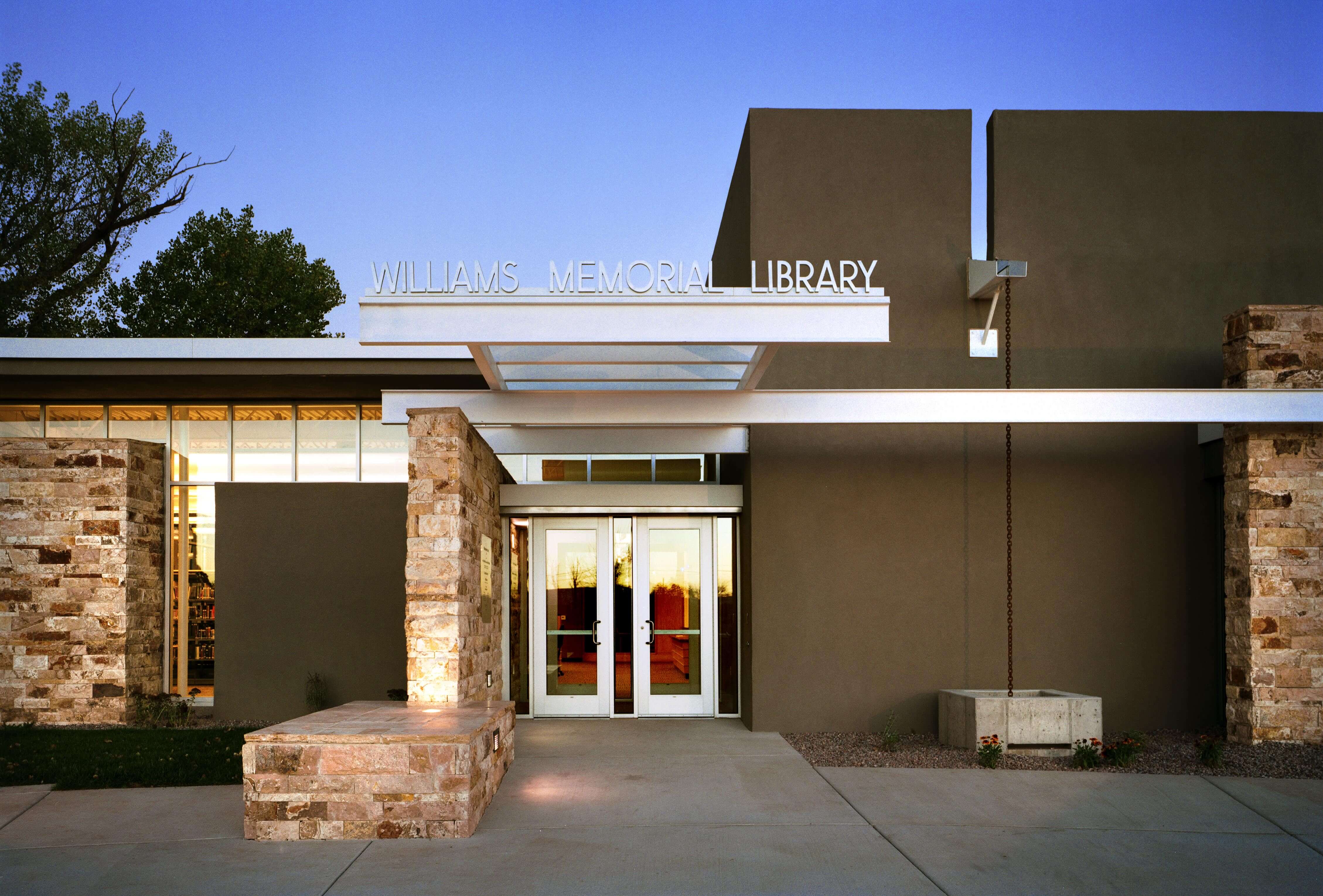 williams memorial library entrance